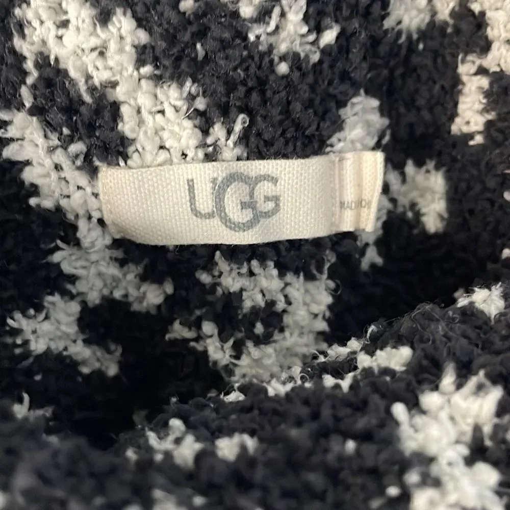 UGG Leopard Print Turtleneck Pullover Sweater Large